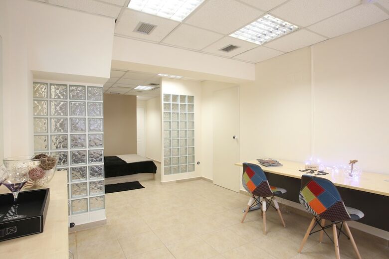 Apartamentos Gk Airport Suites