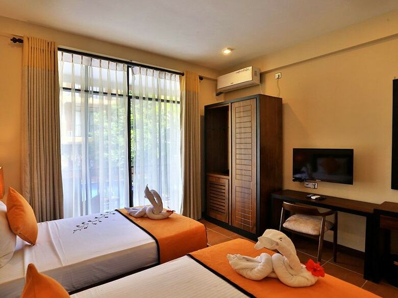 Hotel Lily's Resort