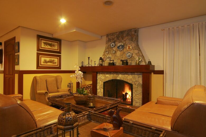 Esquilo Hotel