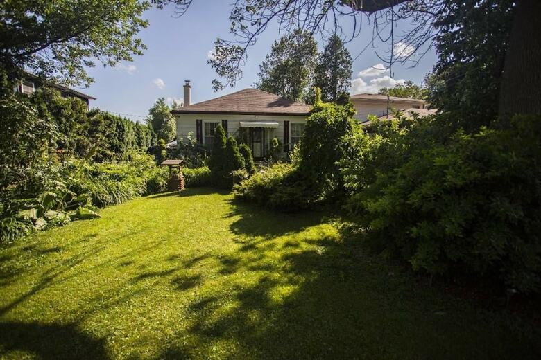 One Of A Kind Experience Heritage Cottage