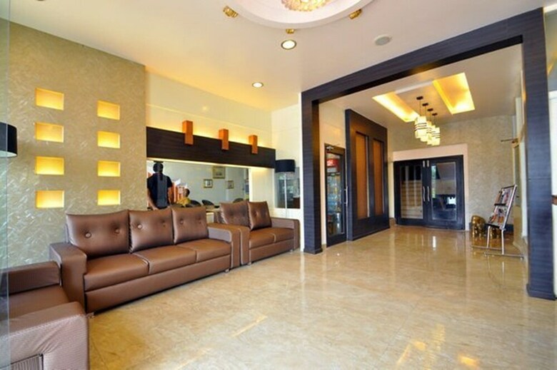 Hotel Cj International