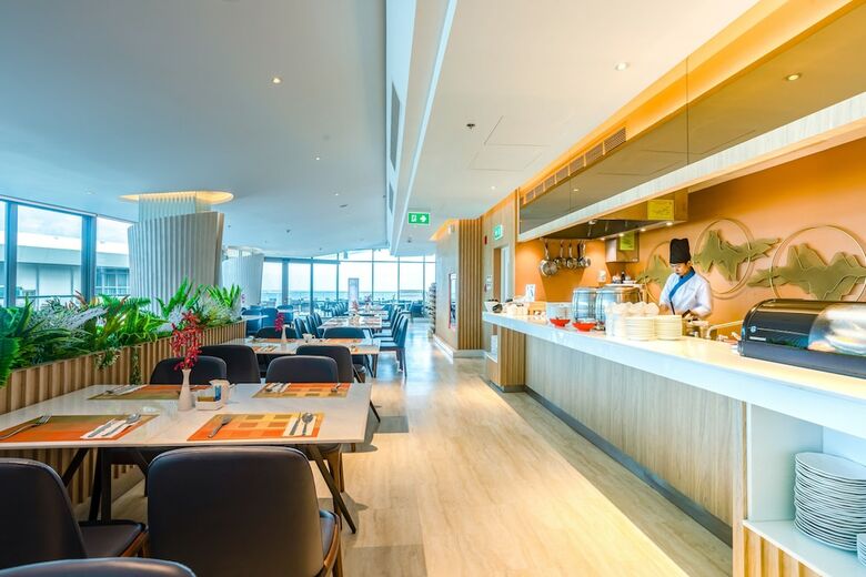 Hotel Centara Sonrisa Residences & Suites Sriracha