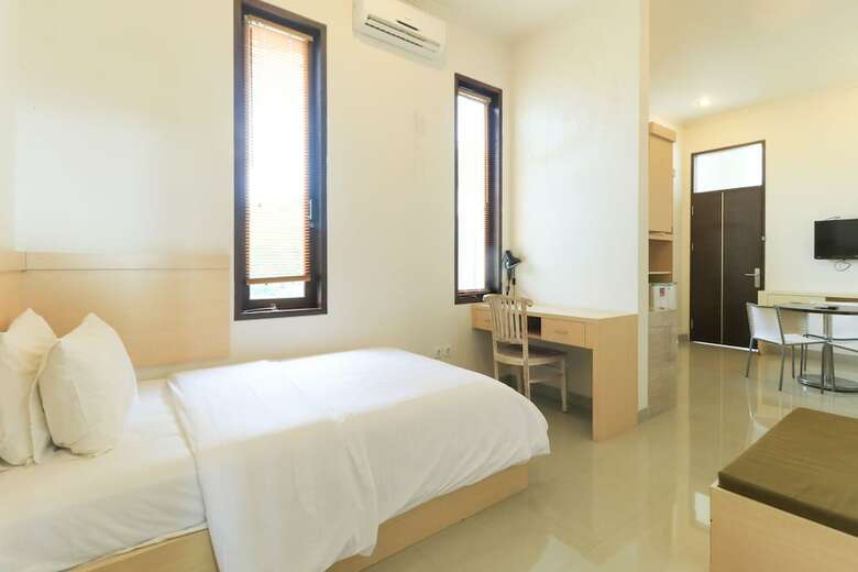 Hotel Jim's Residence