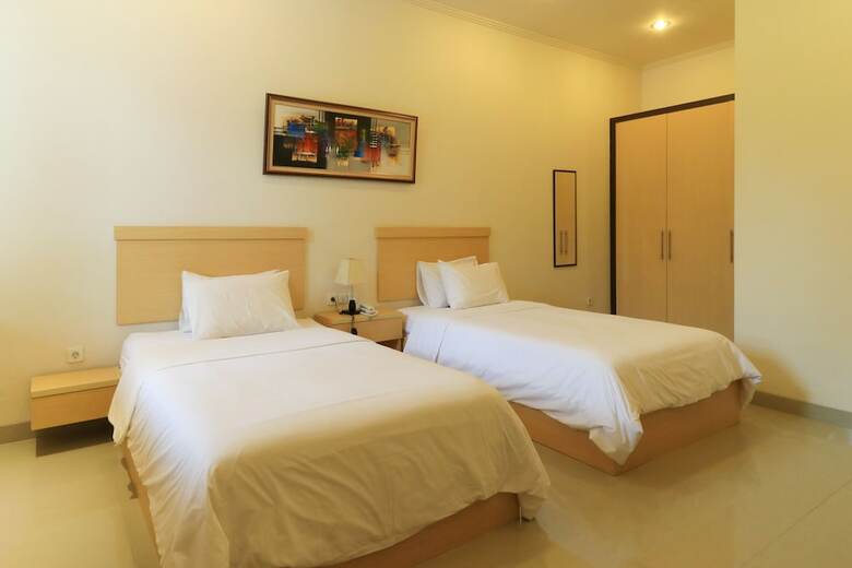 Hotel Jim's Residence