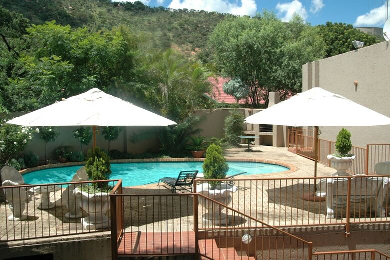 Hotel Purple Olive Guest House