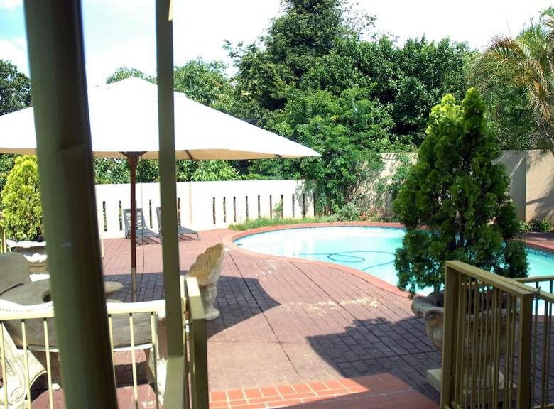 Hotel Purple Olive Guest House