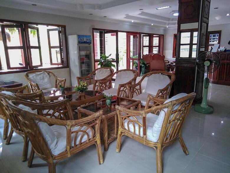 Hotel Cheata Inn