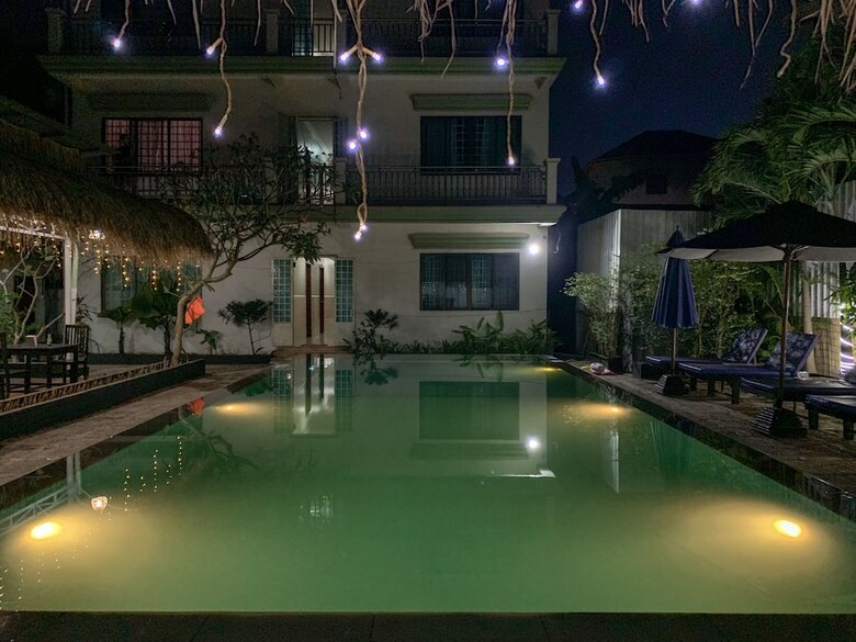 Hotel Cheata Inn