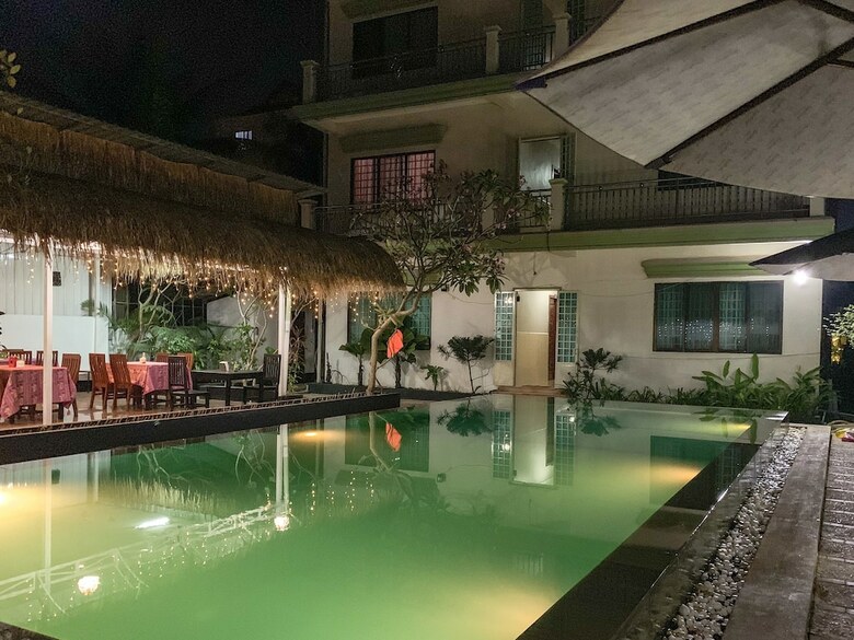 Hotel Cheata Inn