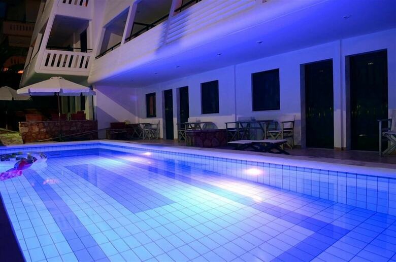 Hotel Villa Cariatis