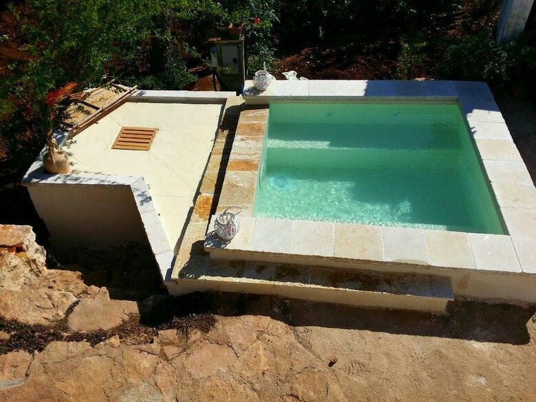 Trullo Madia With Shared Jacuzzi For A Memorable Stay In Nature And Relax