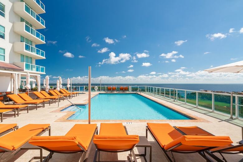 Hotel Ocean Million Dollar View Studio + Balcony #2