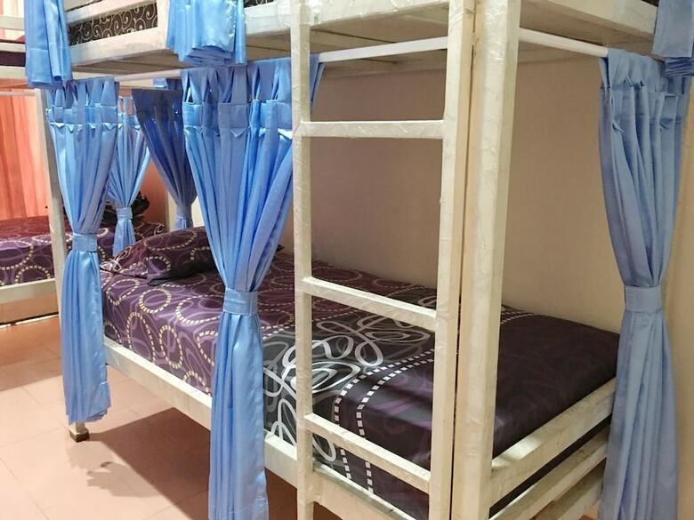Hostal Cendana Mulia Hostel