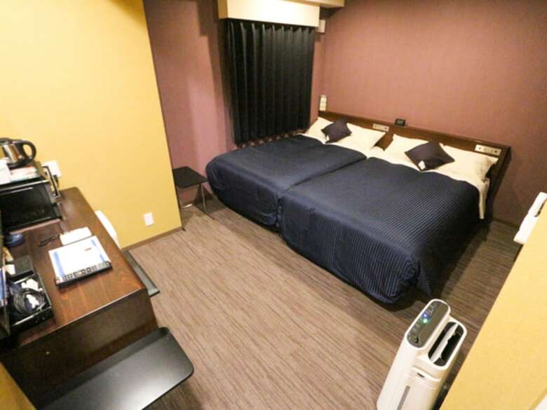 Hotel Livemax Mikawaanjo-ekimae
