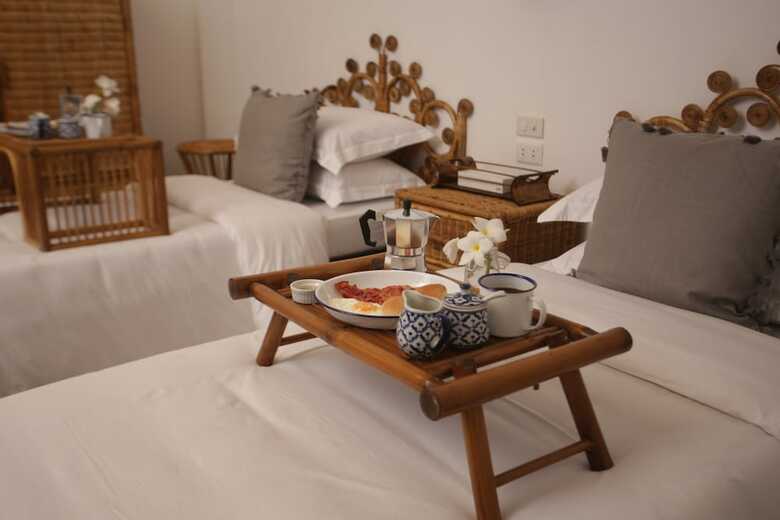 Hotel The Colonial