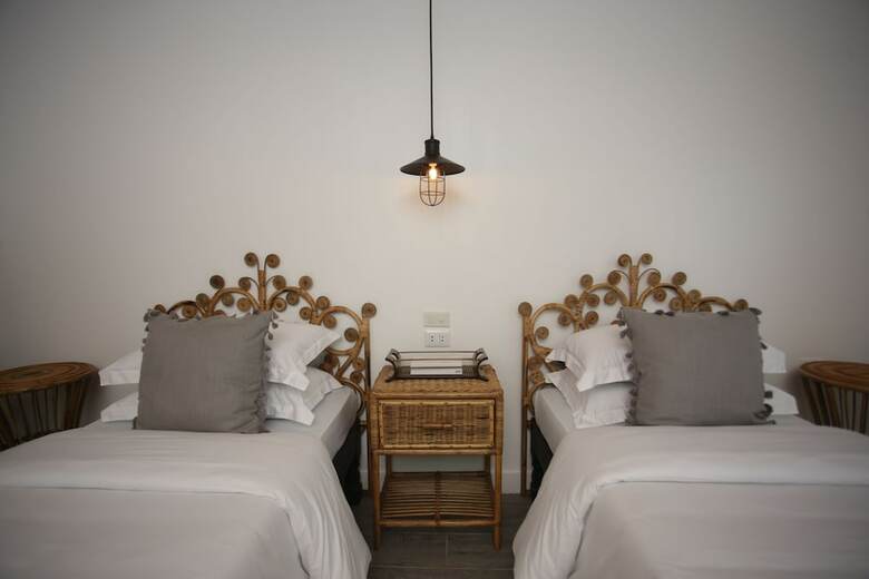 Hotel The Colonial