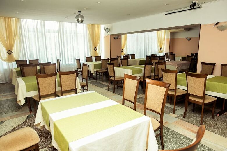 Hotel Lastochka