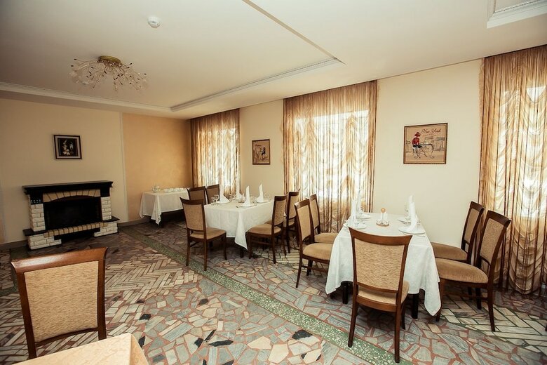 Hotel Lastochka