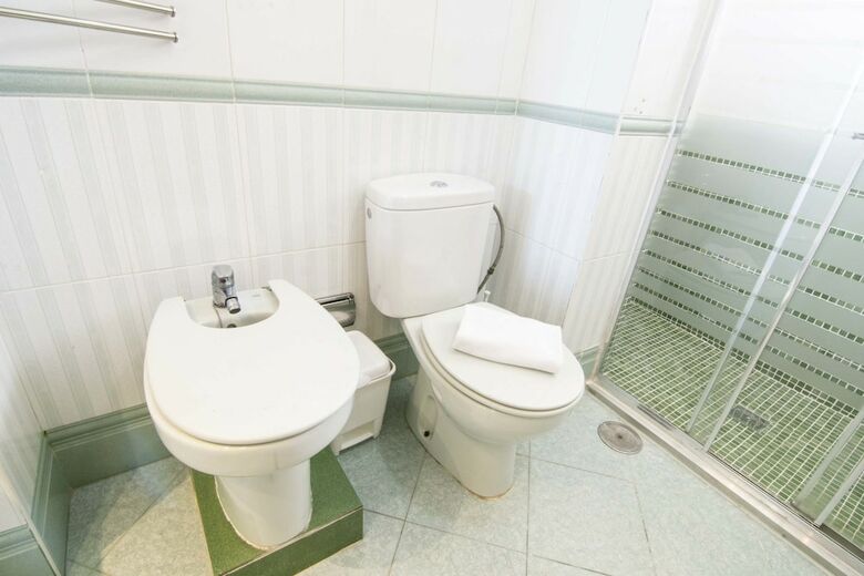 Apartamentos Letmalaga Babel
