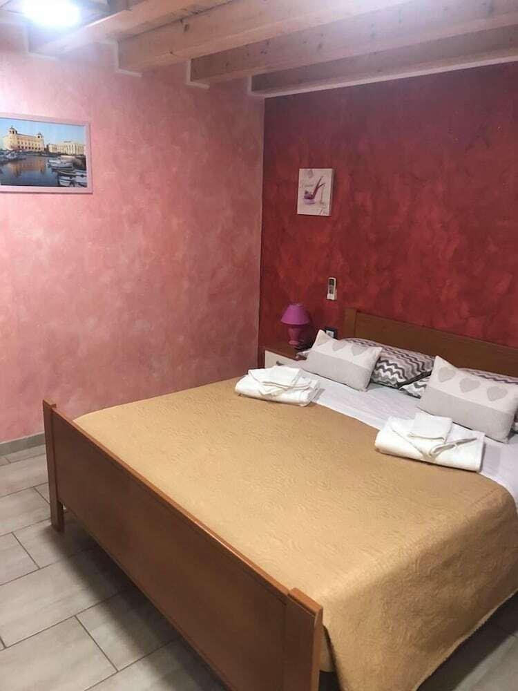 Hotel Rooms Chanel