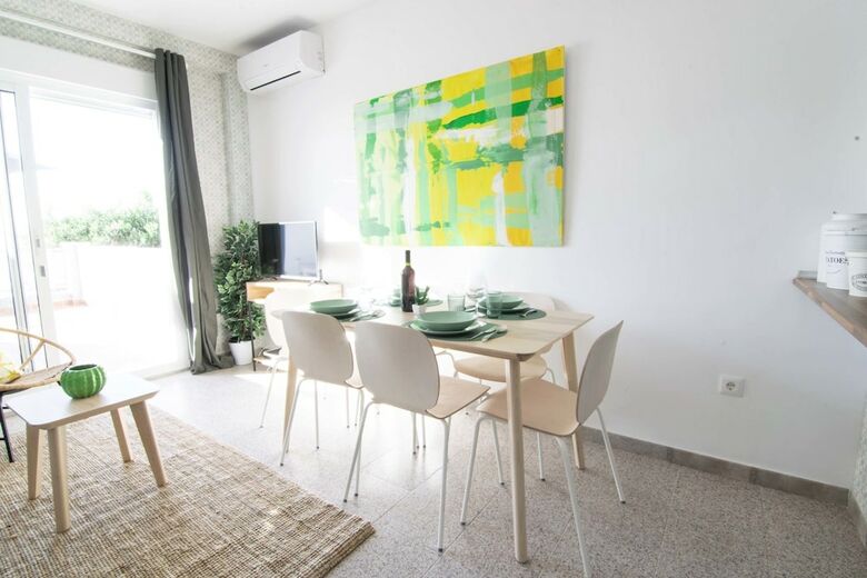Apartamentos Letmalaga Cremades Beach
