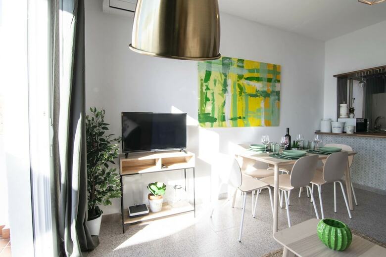 Apartamentos Letmalaga Cremades Beach