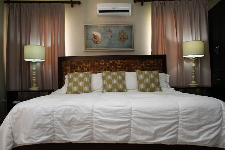 Villa Residencial Casa Linda