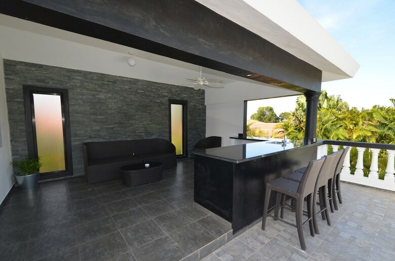 Villa Residencial Casa Linda