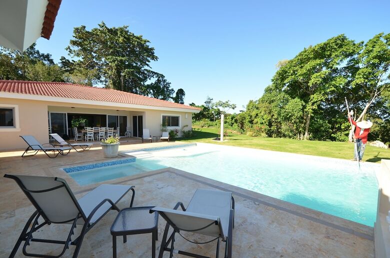 Villa Residencial Casa Linda