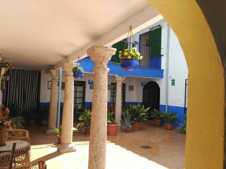 Hostal San Bartolom�