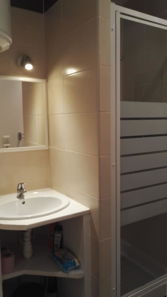 Apartamento Joli Studio Centre Ville Gare 2