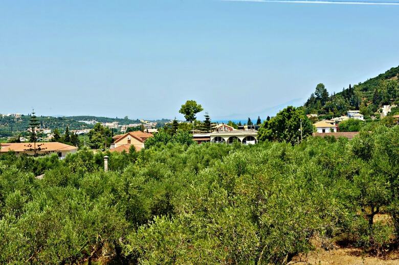 Hotel Studios Dimitris Giatras