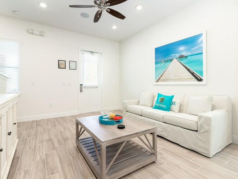 Hotel Margaritaville Cottages Orlando By Vstays
