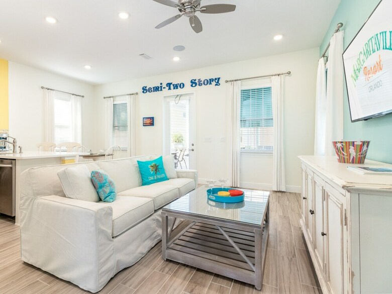 Hotel Margaritaville Cottages Orlando By Vstays