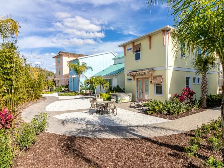 Hotel Margaritaville Cottages Orlando By Vstays