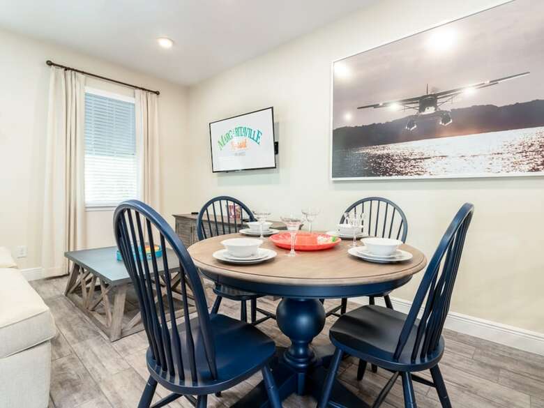 Hotel Margaritaville Cottages Orlando By Vstays
