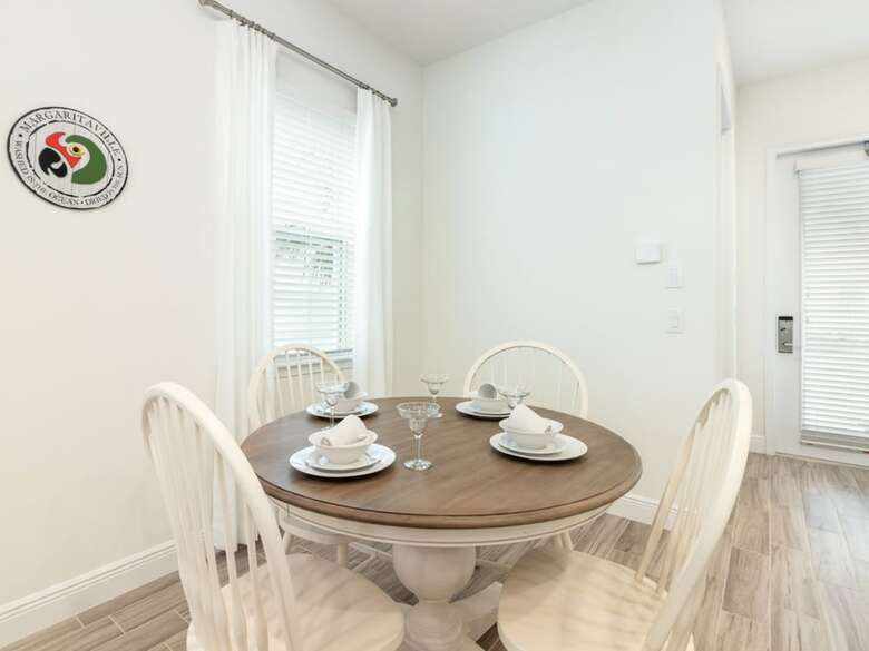 Hotel Margaritaville Cottages Orlando By Vstays