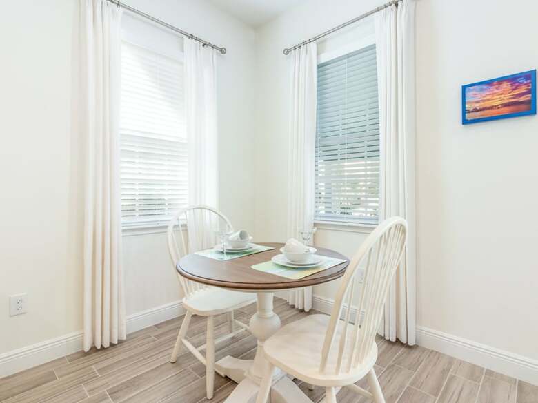 Hotel Margaritaville Cottages Orlando By Vstays