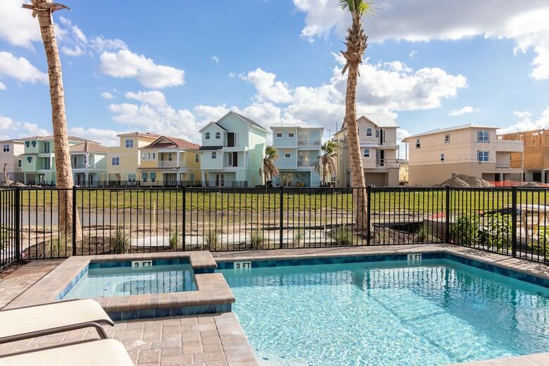 Hotel Margaritaville Cottages Orlando By Vstays