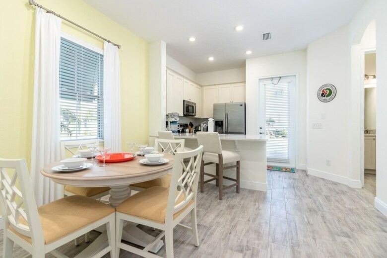 Hotel Margaritaville Cottages Orlando By Vstays