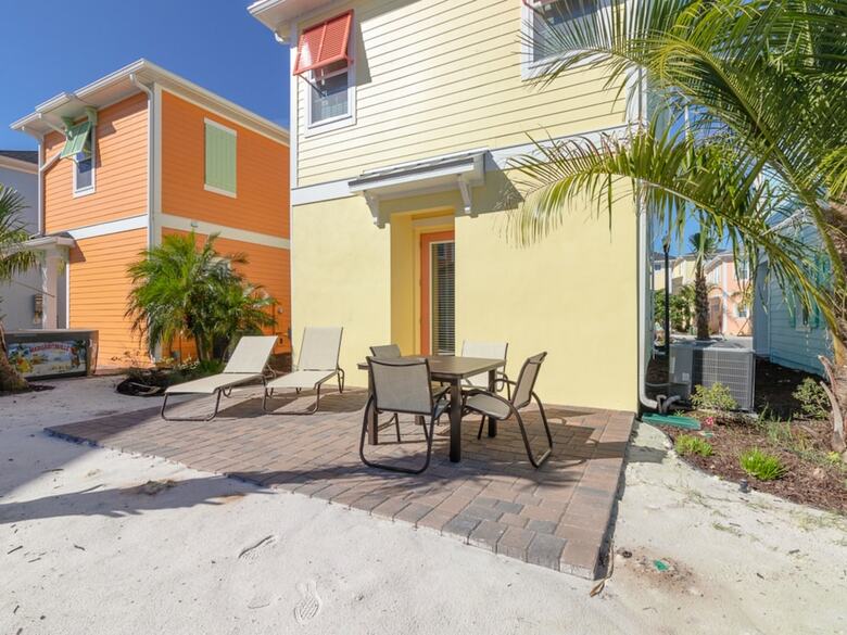 Hotel Margaritaville Cottages Orlando By Vstays