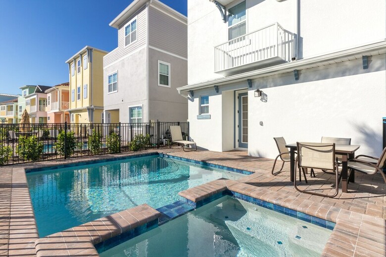 Hotel Margaritaville Cottages Orlando By Vstays