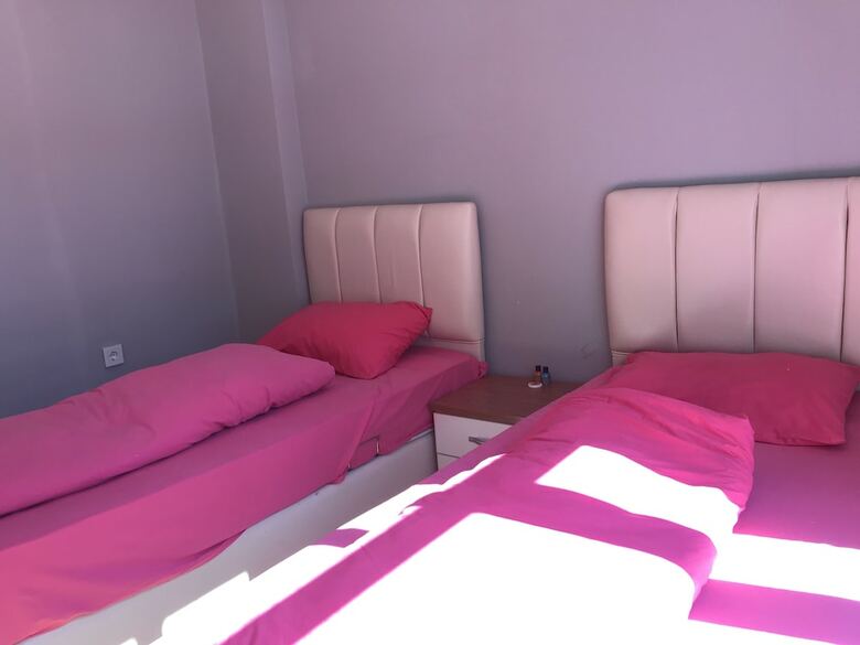 Hostal Windrose Hostel