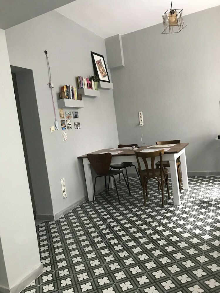 Hostal Windrose Hostel