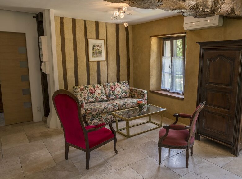 G�te Lou Castet de Lussolle