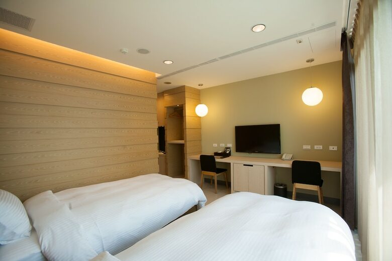 823-tourist Hotel