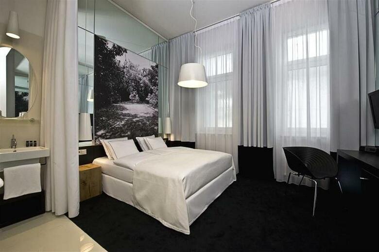Sir Savigny Hotel Berlin