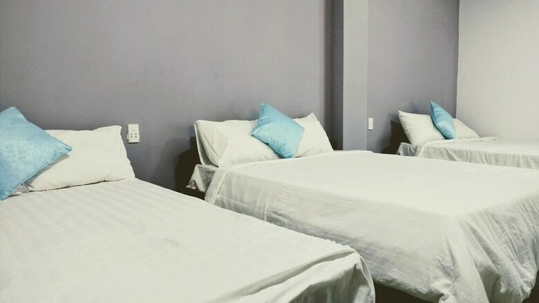 Hotel Sinai House