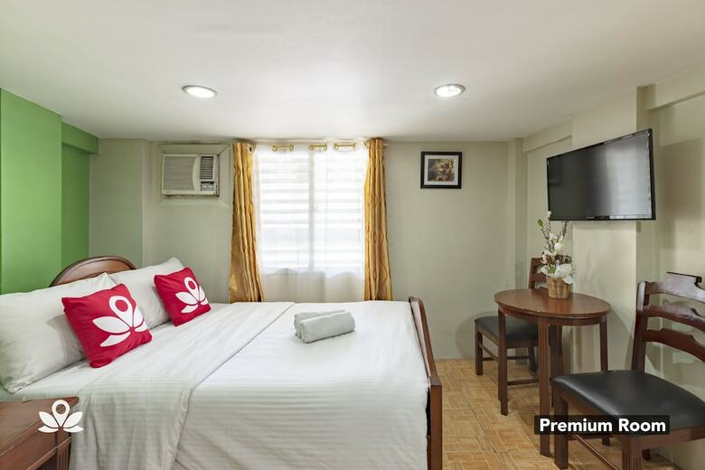 Zen Rooms Korner Hotel Qc