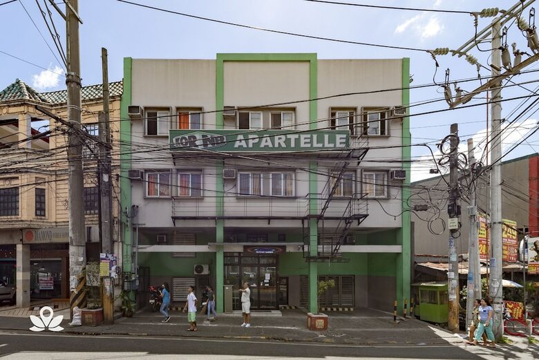 Zen Rooms Korner Hotel Qc